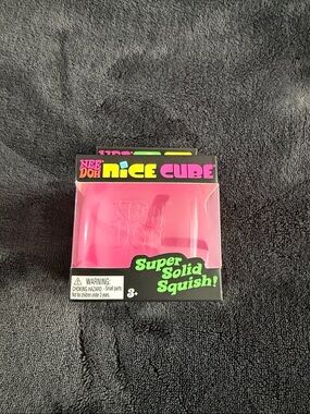 Needoh Nice Cube Super Solid Squish Toy - pink